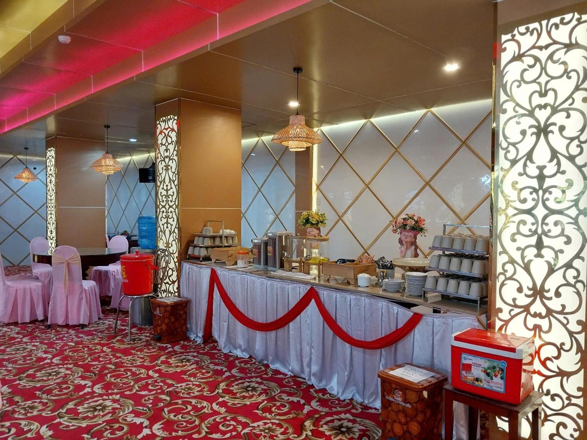Nhat Quy Hotel Tay Ninh Экстерьер фото